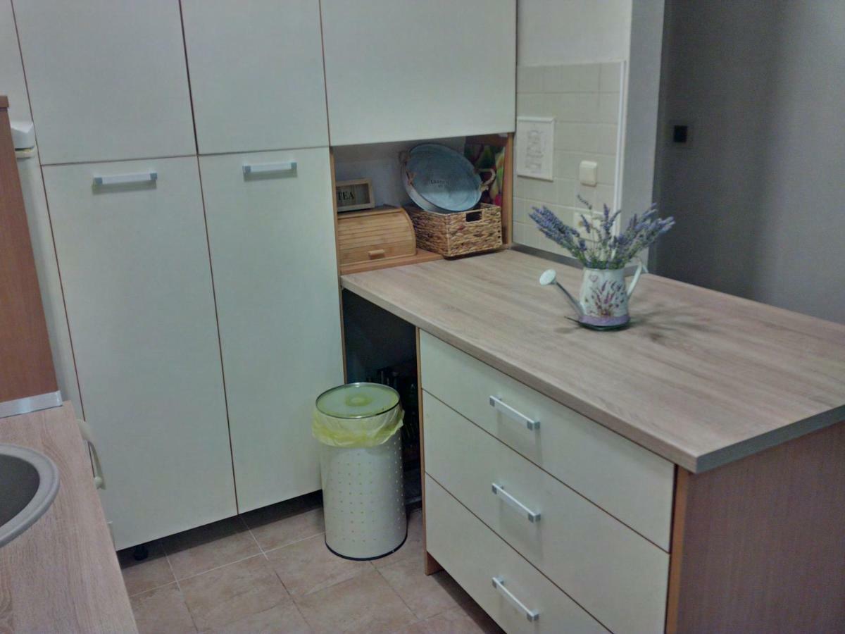 Apartment Gold & Gray ซาดาร์ ภายนอก รูปภาพ